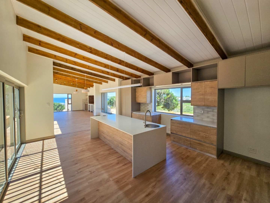 3 Bedroom Property for Sale in Stilbaai Wes Western Cape